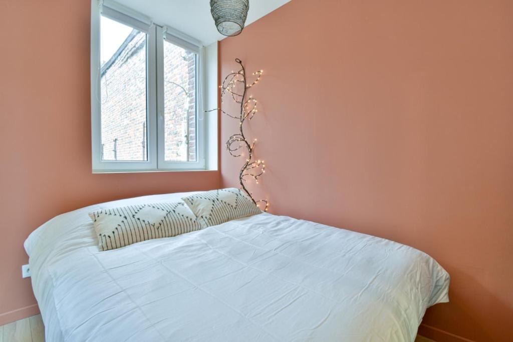 Residence Jean Hardy - Hyper Centre, Parking Gratuit, Wifi, Clim, Gare Valenciennes Exterior photo