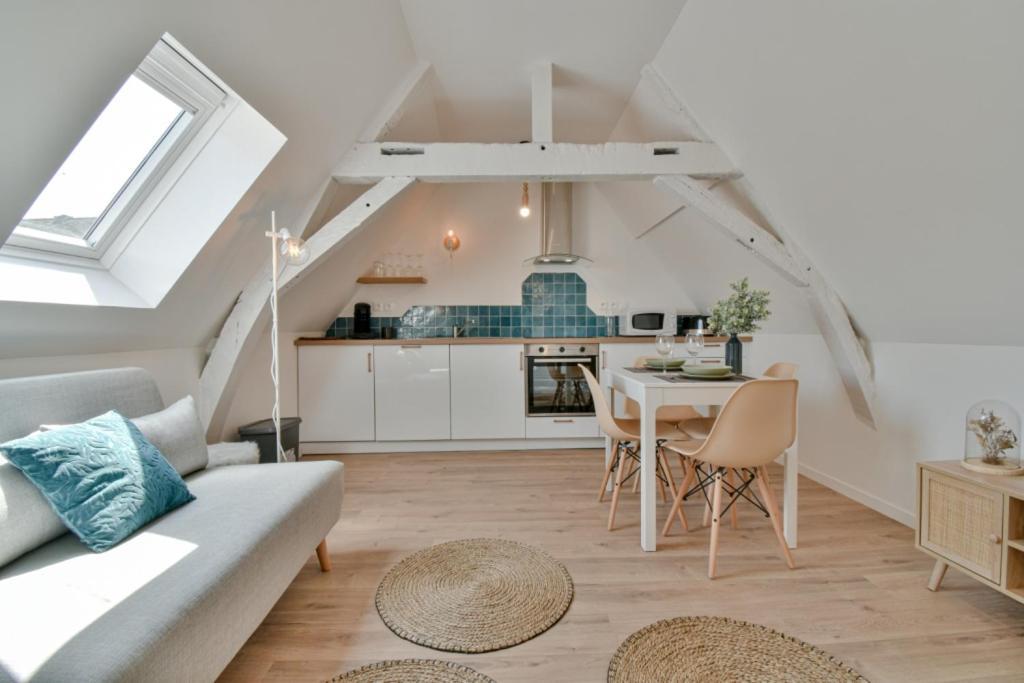 Residence Jean Hardy - Hyper Centre, Parking Gratuit, Wifi, Clim, Gare Valenciennes Exterior photo