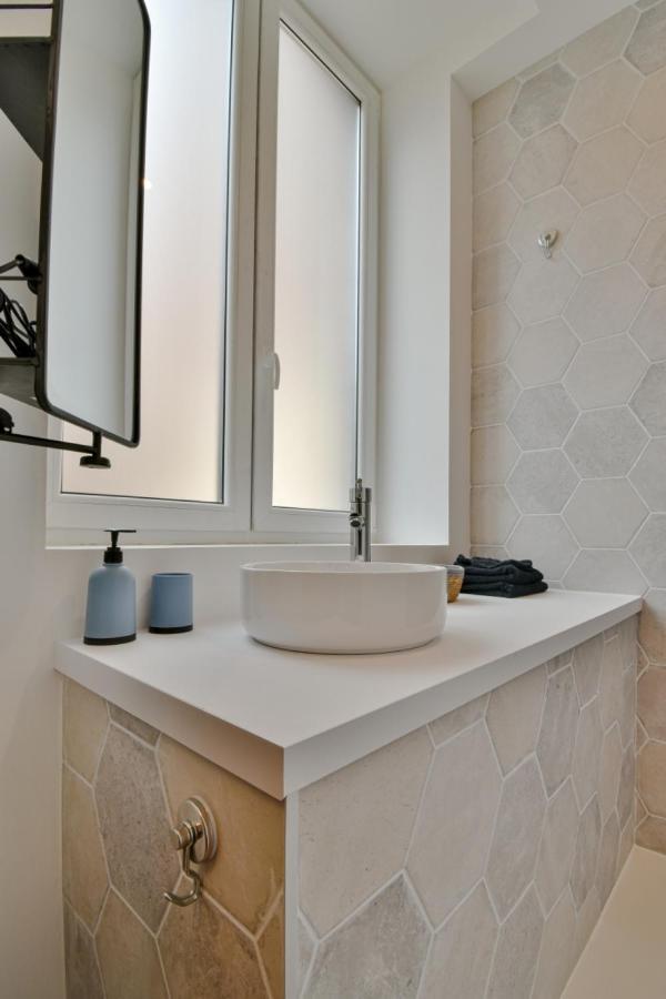 Residence Jean Hardy - Hyper Centre, Parking Gratuit, Wifi, Clim, Gare Valenciennes Exterior photo